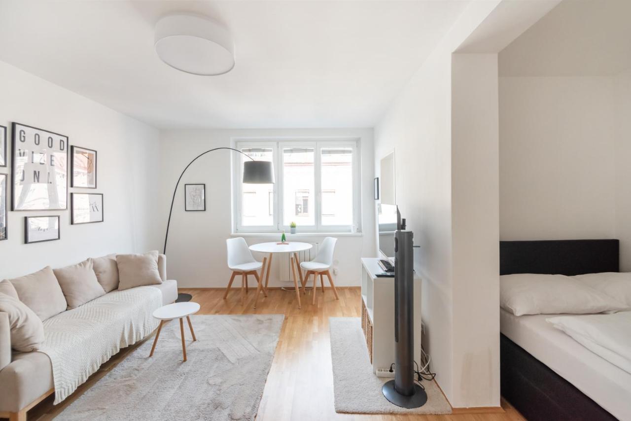 Modern, Bright Studio -Close To The Center In A Quiet Area Vienna Exterior photo