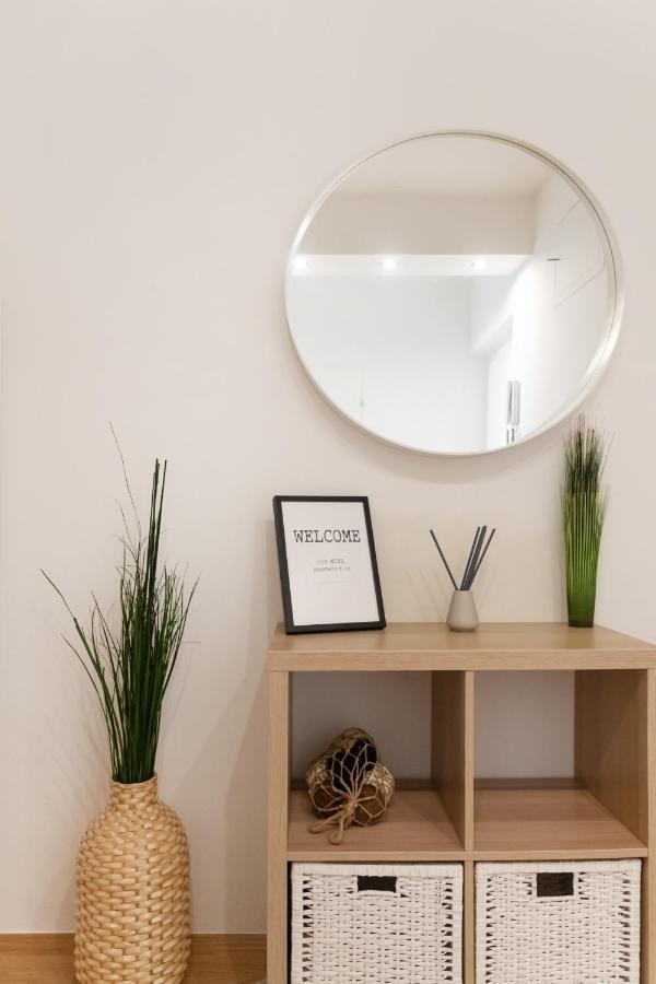 Modern, Bright Studio -Close To The Center In A Quiet Area Vienna Exterior photo